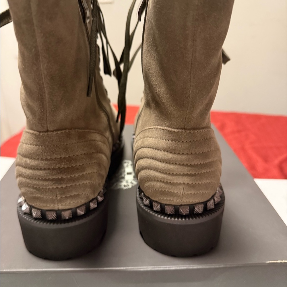 Vince Camuto Olive Lace-Up Ankle Boots - Picture 3 of 7